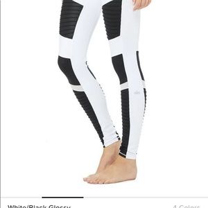 Alo yoga leggings